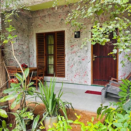 Sigiriya Vee Guest Apartment Exterior foto